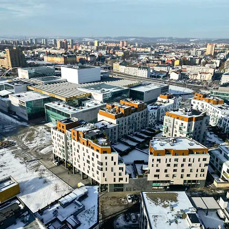 Apartmán New Beautiful In The Center Of With Option Garage Parking