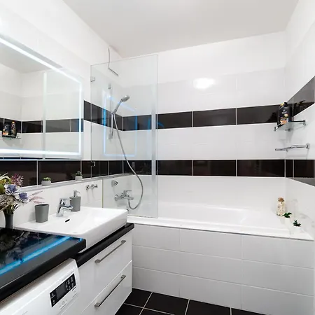 New Beautiful In The Center Of With Option Garage Parking Ostrawa