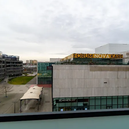 New Beautiful In The Center Of With Option Garage Parking * Острава