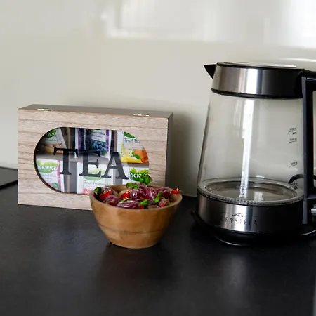 Апартаменти New Beautiful In The Center Of With Option Garage Parking