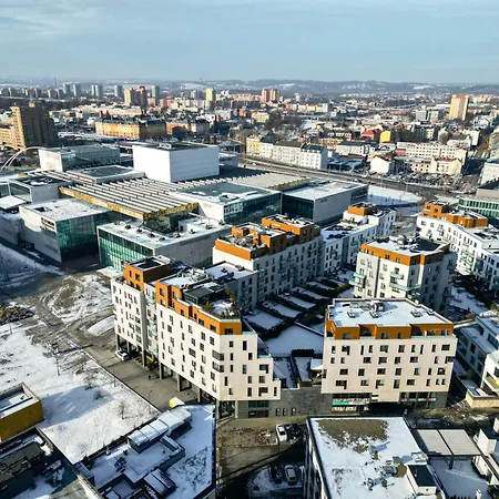 Апартаменти New Beautiful In The Center Of With Option Garage Parking