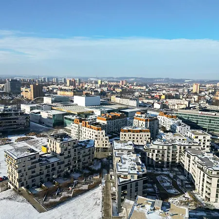 New Beautiful In The Center Of With Option Garage Parking *