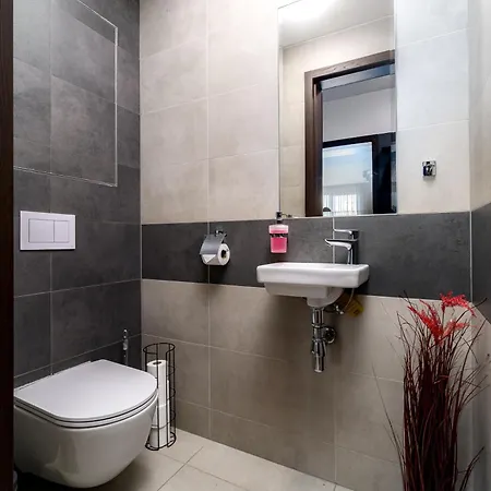 New Beautiful In The Center Of With Option Garage Parking