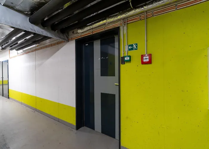 New Beautiful In The Center Of With Option Garage Parking