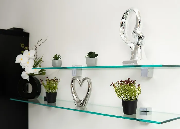 New Beautiful In The Center Of With Option Garage Parking Apartment *