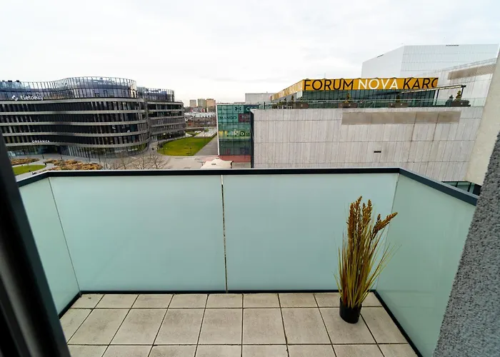 Διαμέρισμα New Beautiful In The Center Of With Option Garage Parking *