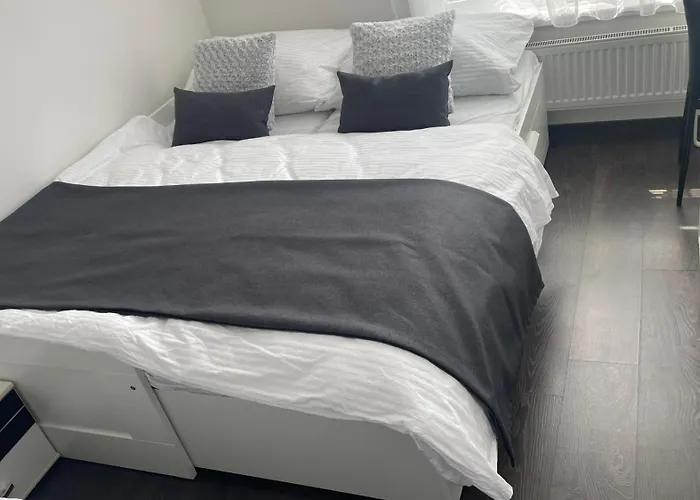 Διαμέρισμα New Beautiful In The Center Of With Option Garage Parking *